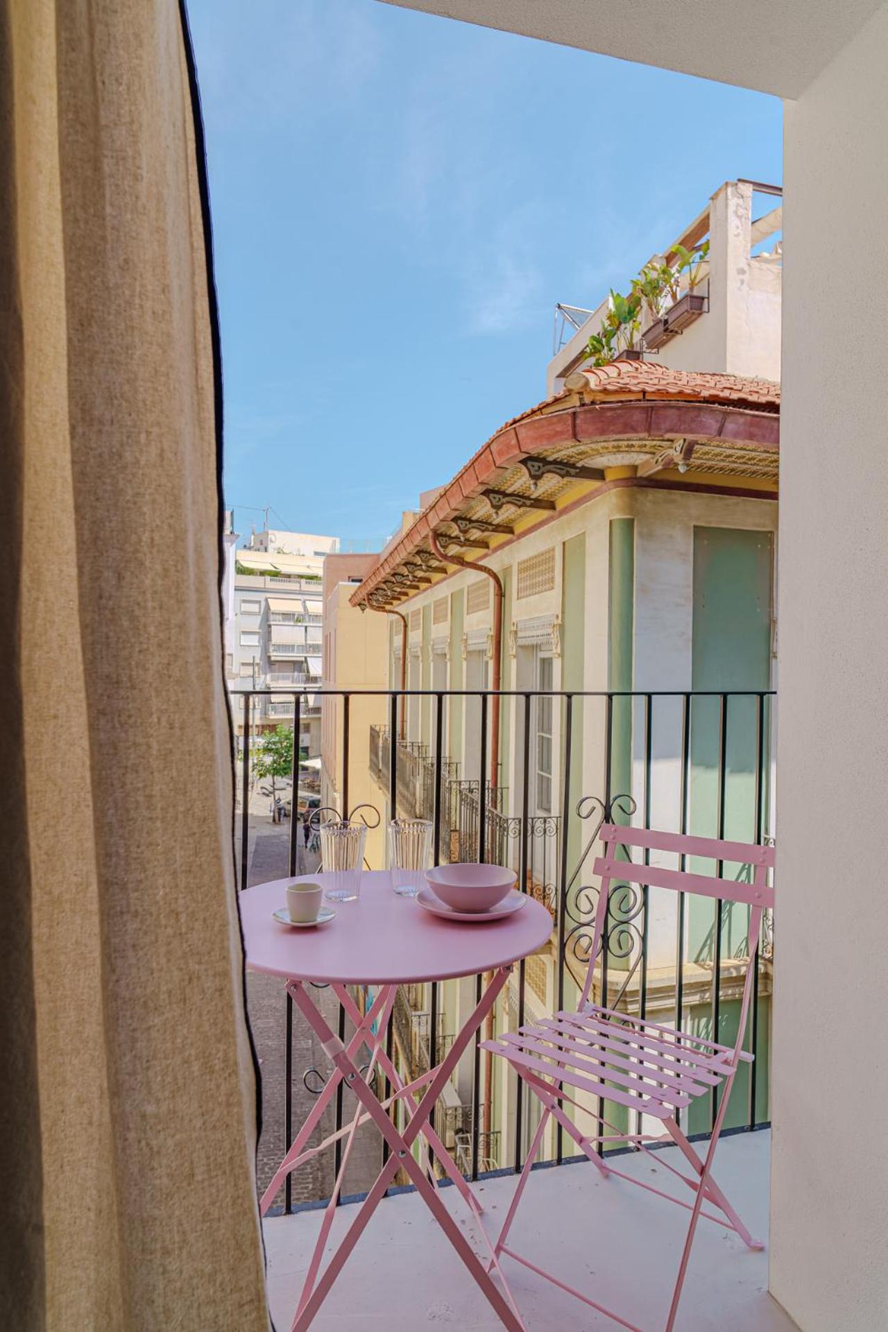 Apartment With Exceptional Charm In Historic Center Of Аликанте Экстерьер фото