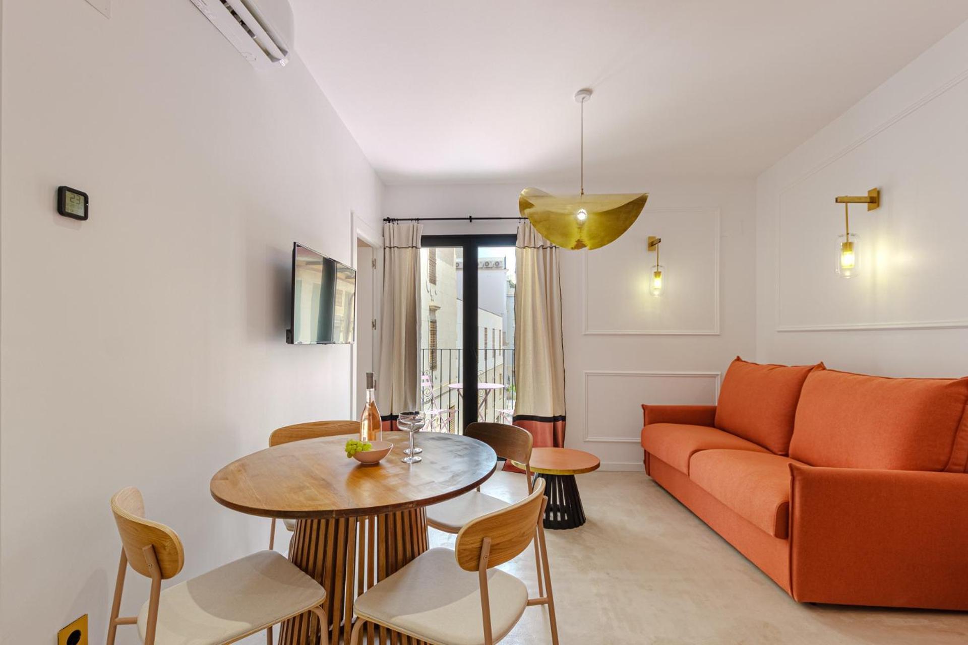 Apartment With Exceptional Charm In Historic Center Of Аликанте Экстерьер фото